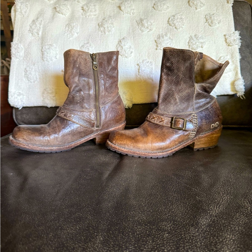 Ankle boot